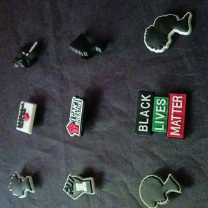 BLM croc accessory bundle of 9